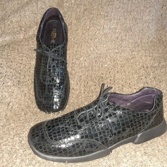 ROHDE-Dark Navy-Croc Pattern Patent with Texture-Superb-Leather-SZ 8UK-8.5 US - Picture 1 of 8
